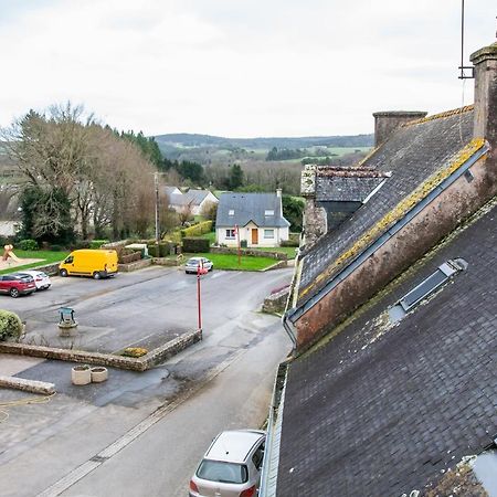 Confortable T1Bis Renove, Au Coeur D'Un Bourg Calme La Chapelle-Neuve  外观 照片