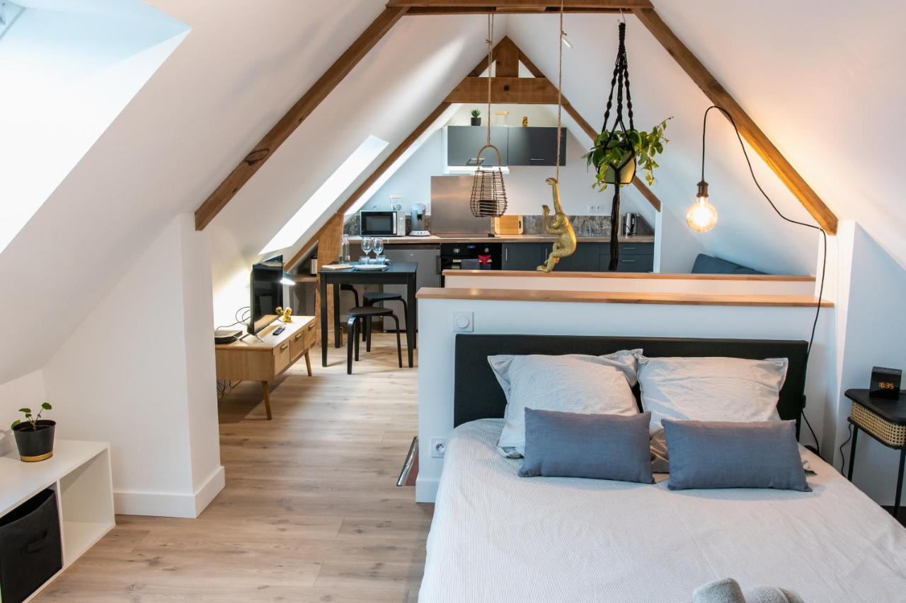 Confortable T1Bis Renove, Au Coeur D'Un Bourg Calme La Chapelle-Neuve  外观 照片